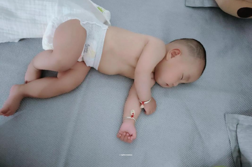 安宁怀孕初期脑袋晕晕的
